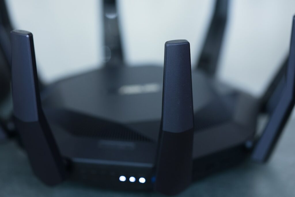 Cum să îți protejezi Wi-Fi-ul