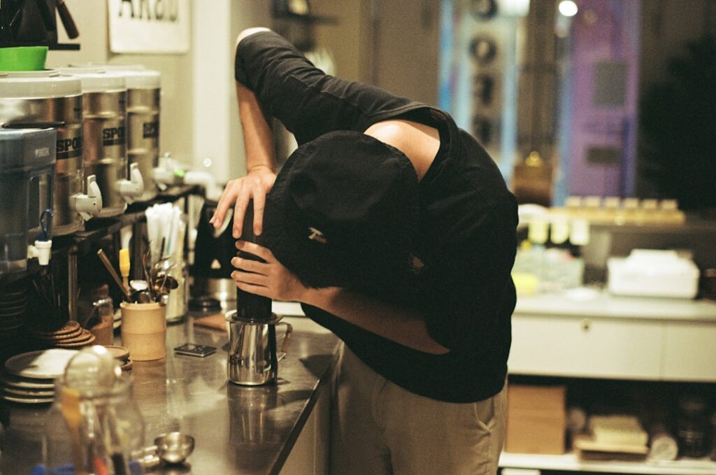 Cum să faci training rapid pentru barmani