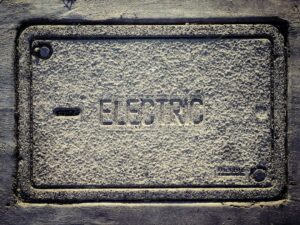 Photo clean electronic devices