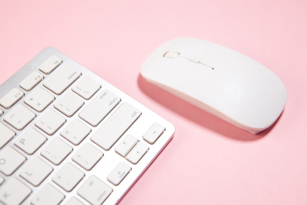 Cum alegi un mouse ergonomic: ghid complet